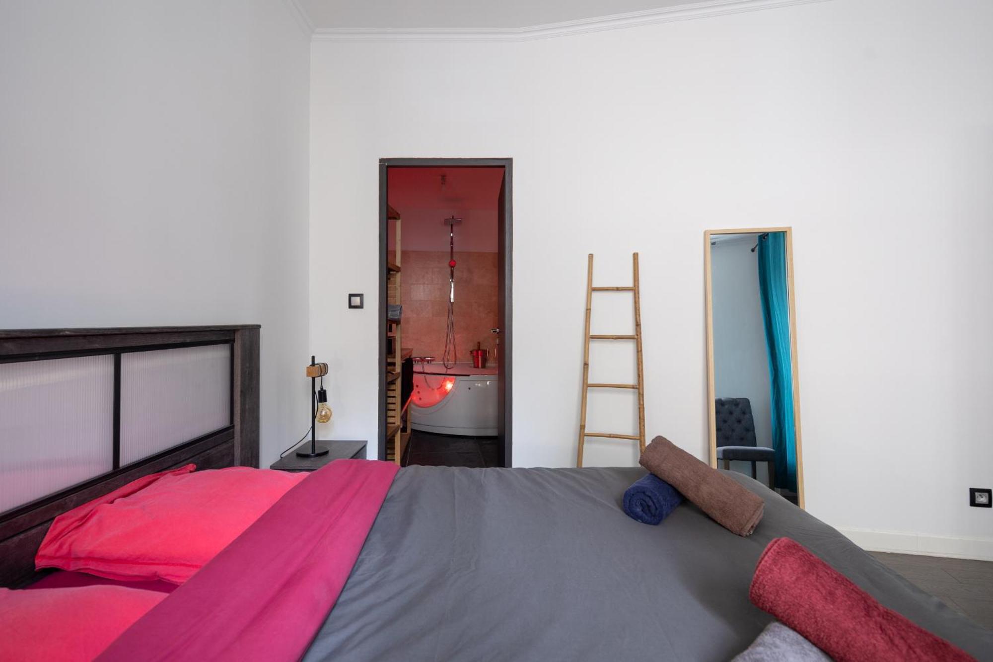 Appartement Spacieux Au Coeur D'Angers Etage 1 - 6 Personnes מראה חיצוני תמונה