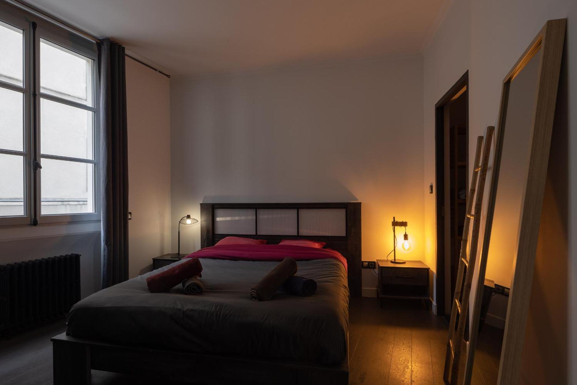 Appartement Spacieux Au Coeur D'Angers Etage 1 - 6 Personnes מראה חיצוני תמונה